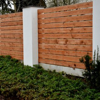 fencing installation in Droitwich garden